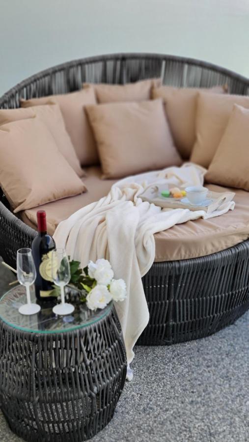 Vanilla Residence Mamaia Nord ภายนอก รูปภาพ
